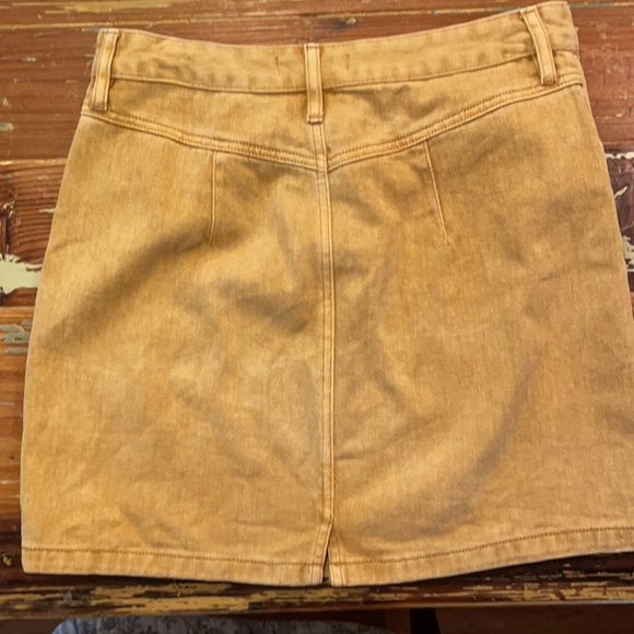 Guess yellow denim mini skirt size M (Urban Outfitters) - Picture 2 of 3